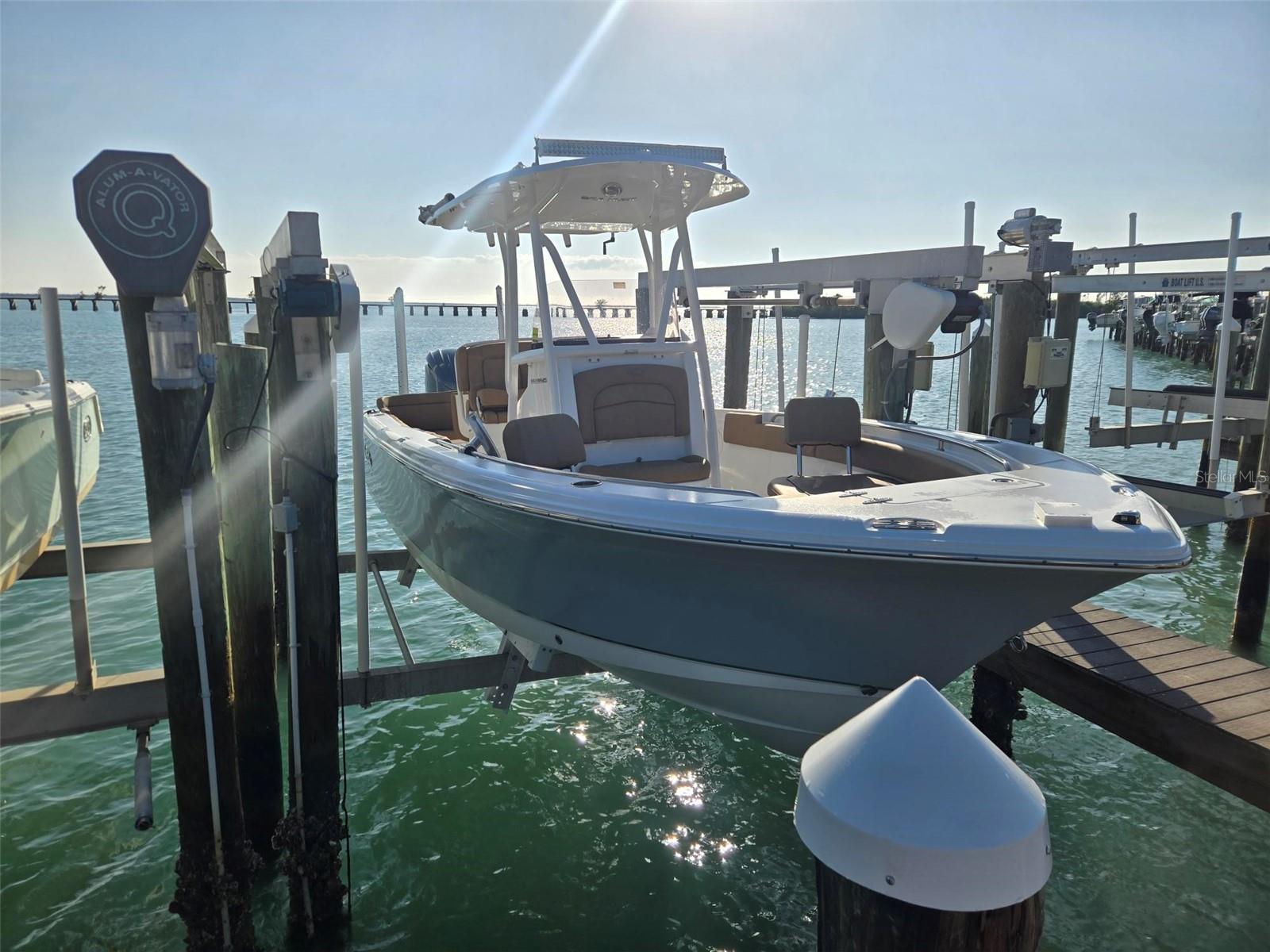 6040 BOCA GRANDE CAUSEWAY 03 Boat Slip