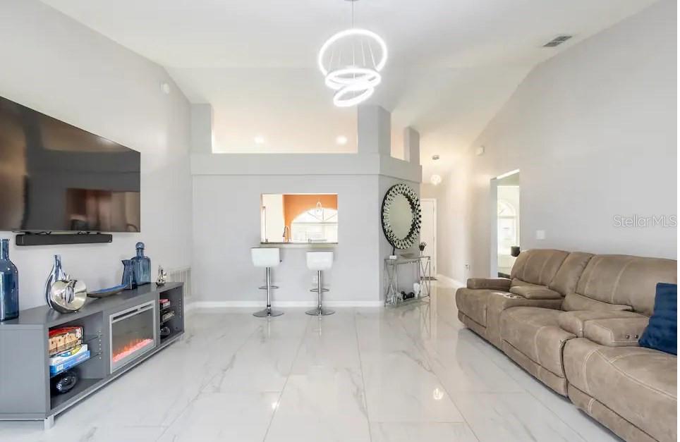 ENCLAVE AT IMPERIAL LAKES - Residential Lease