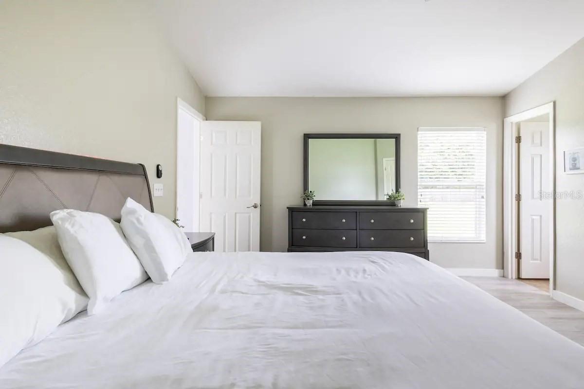 ENCLAVE AT IMPERIAL LAKES - Residential Lease