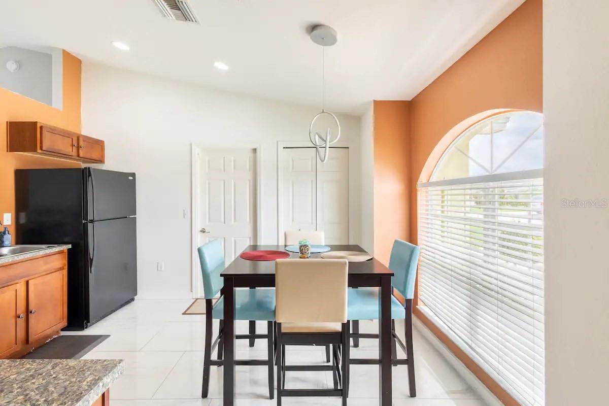 ENCLAVE AT IMPERIAL LAKES - Residential Lease