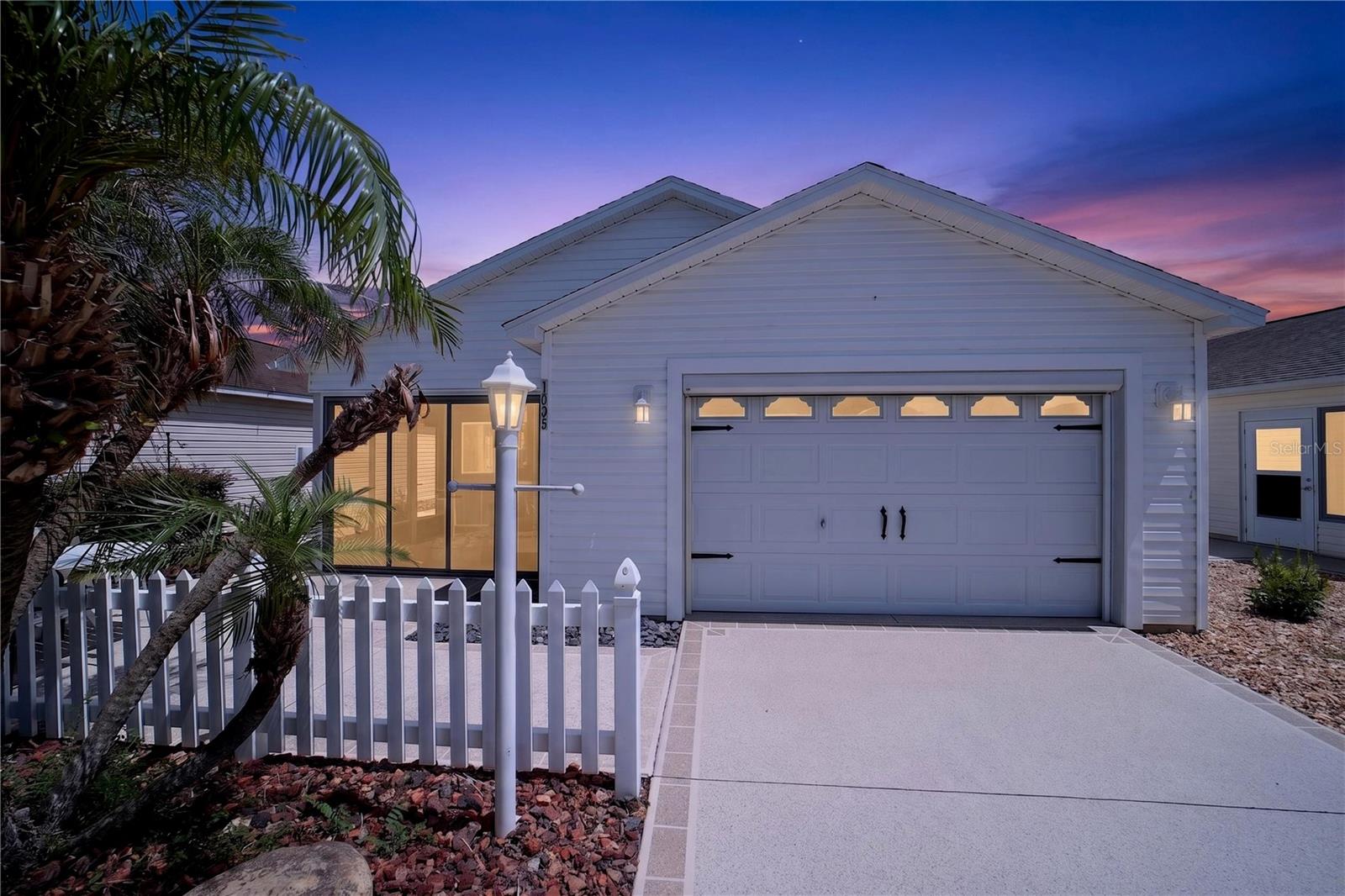 1808 ENDSLEY COURT