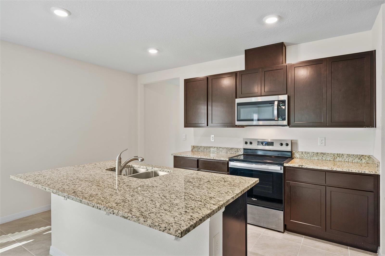 PARC HILL-PH 4 - Residential