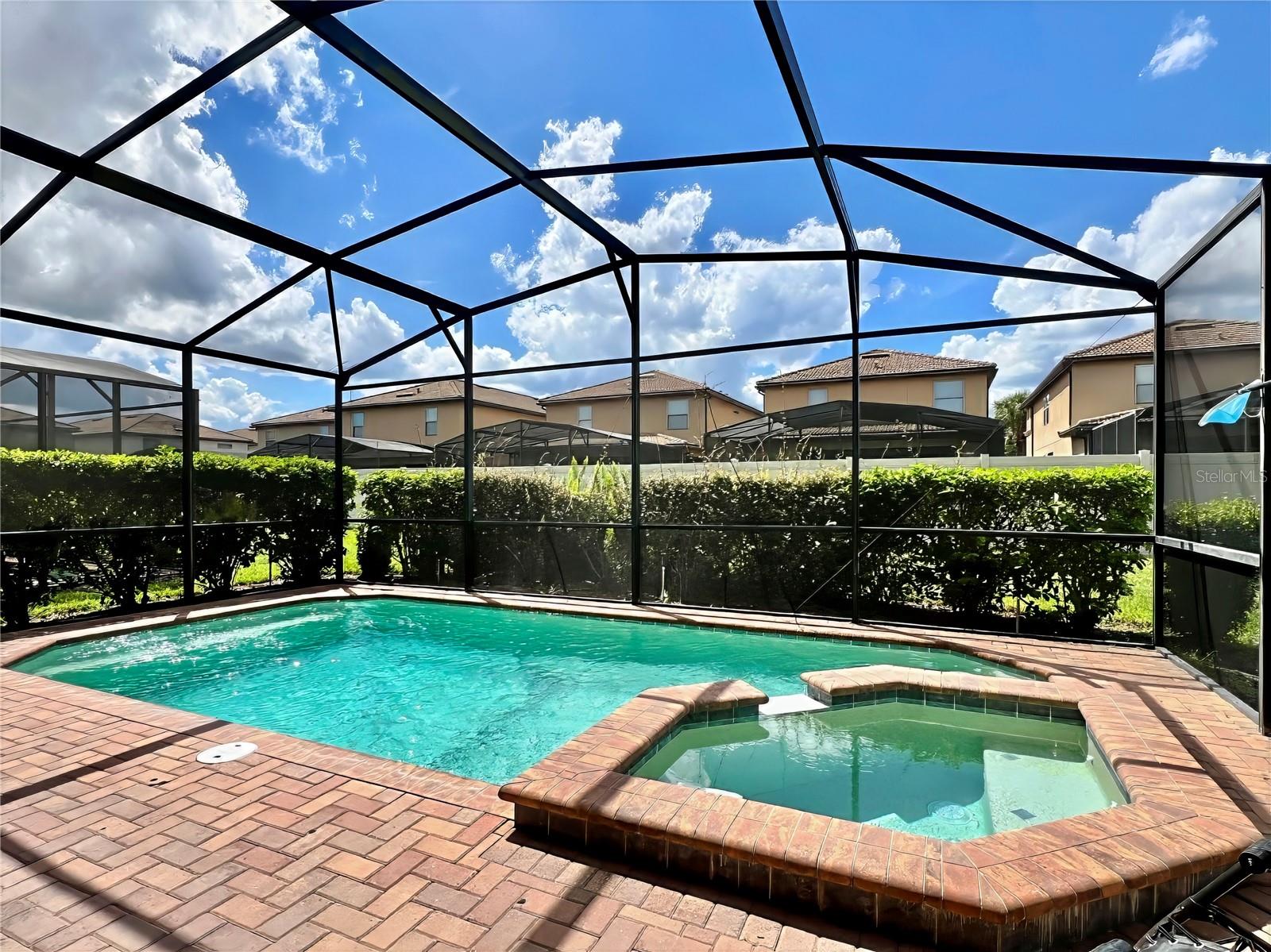 WINDSOR AT WESTSIDE PH 1 - Residential