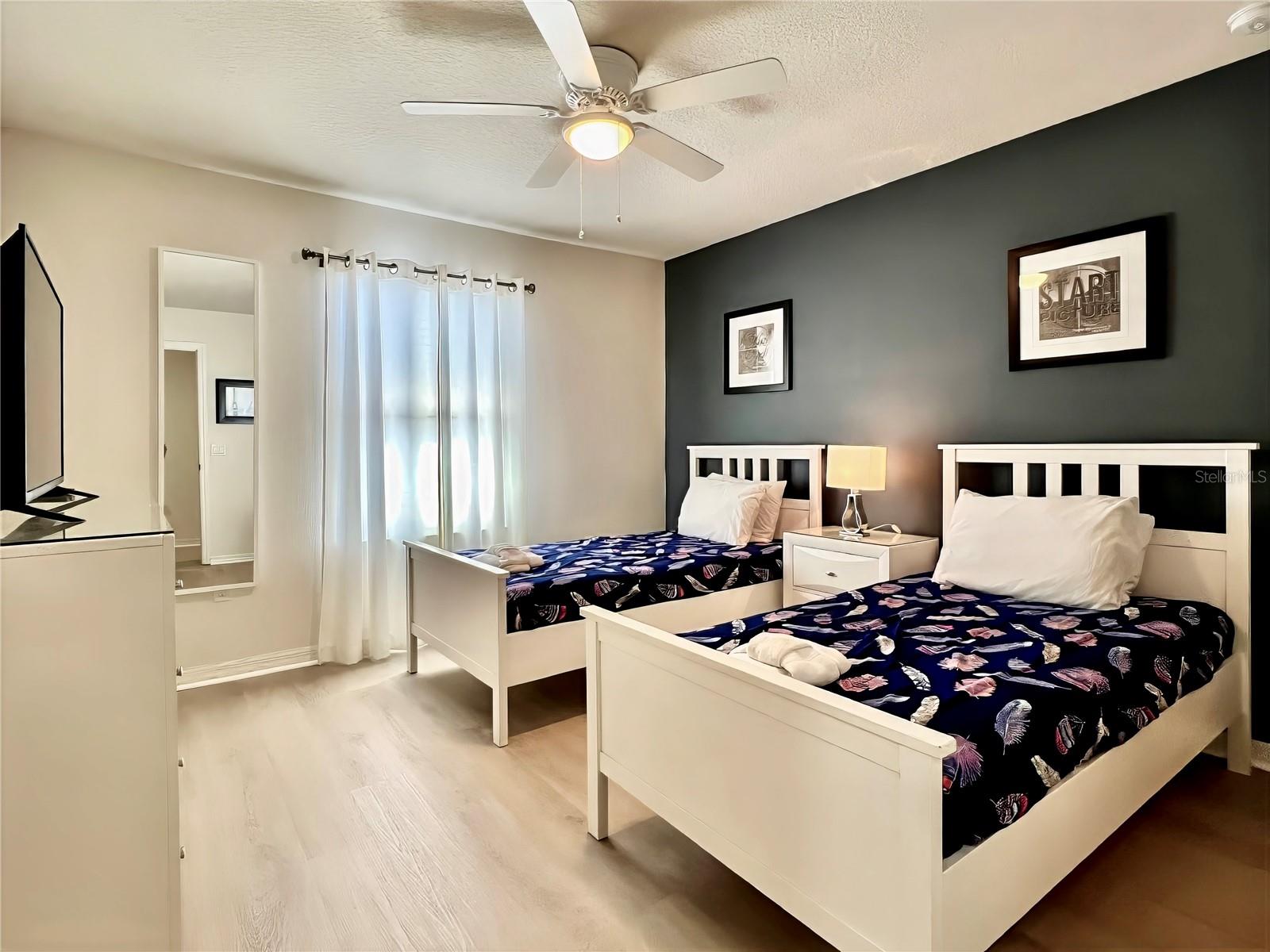 WINDSOR AT WESTSIDE PH 1 - Residential