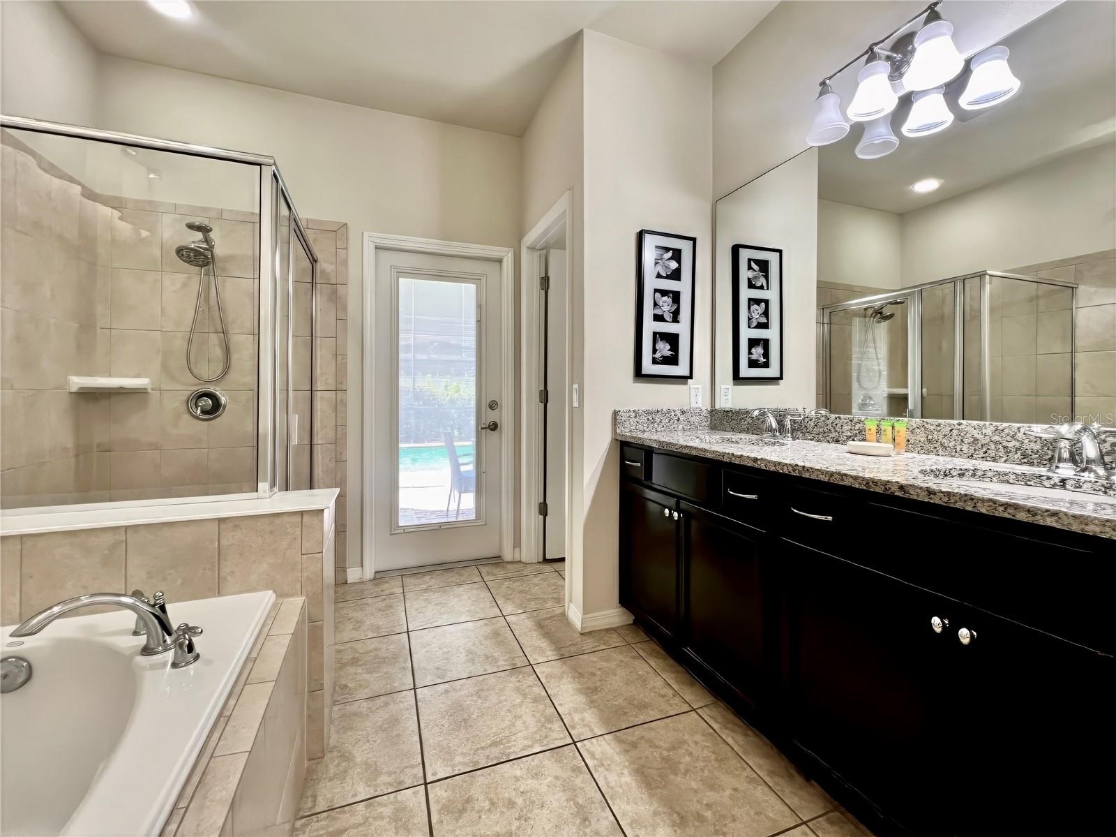 WINDSOR AT WESTSIDE PH 1 - Residential