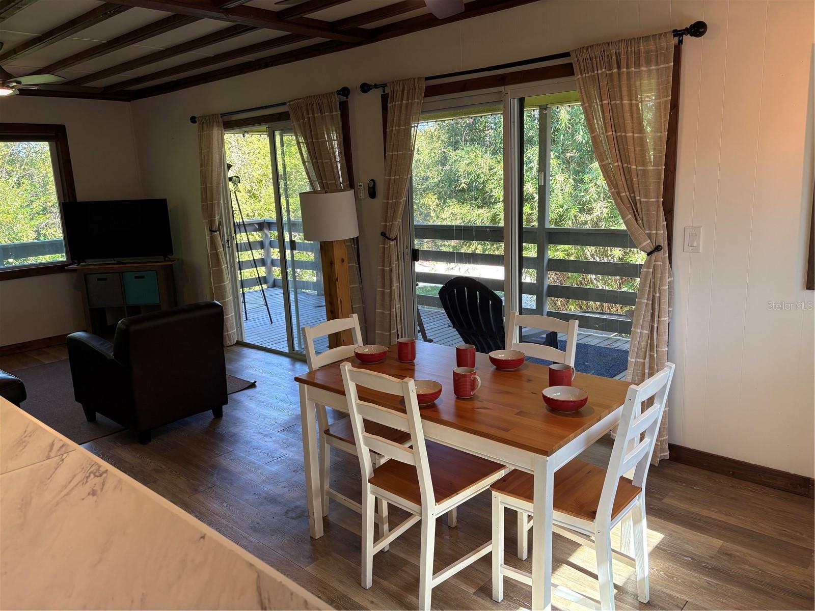 VERO LAKE ESTATES UNIT H-4 - Residential Lease