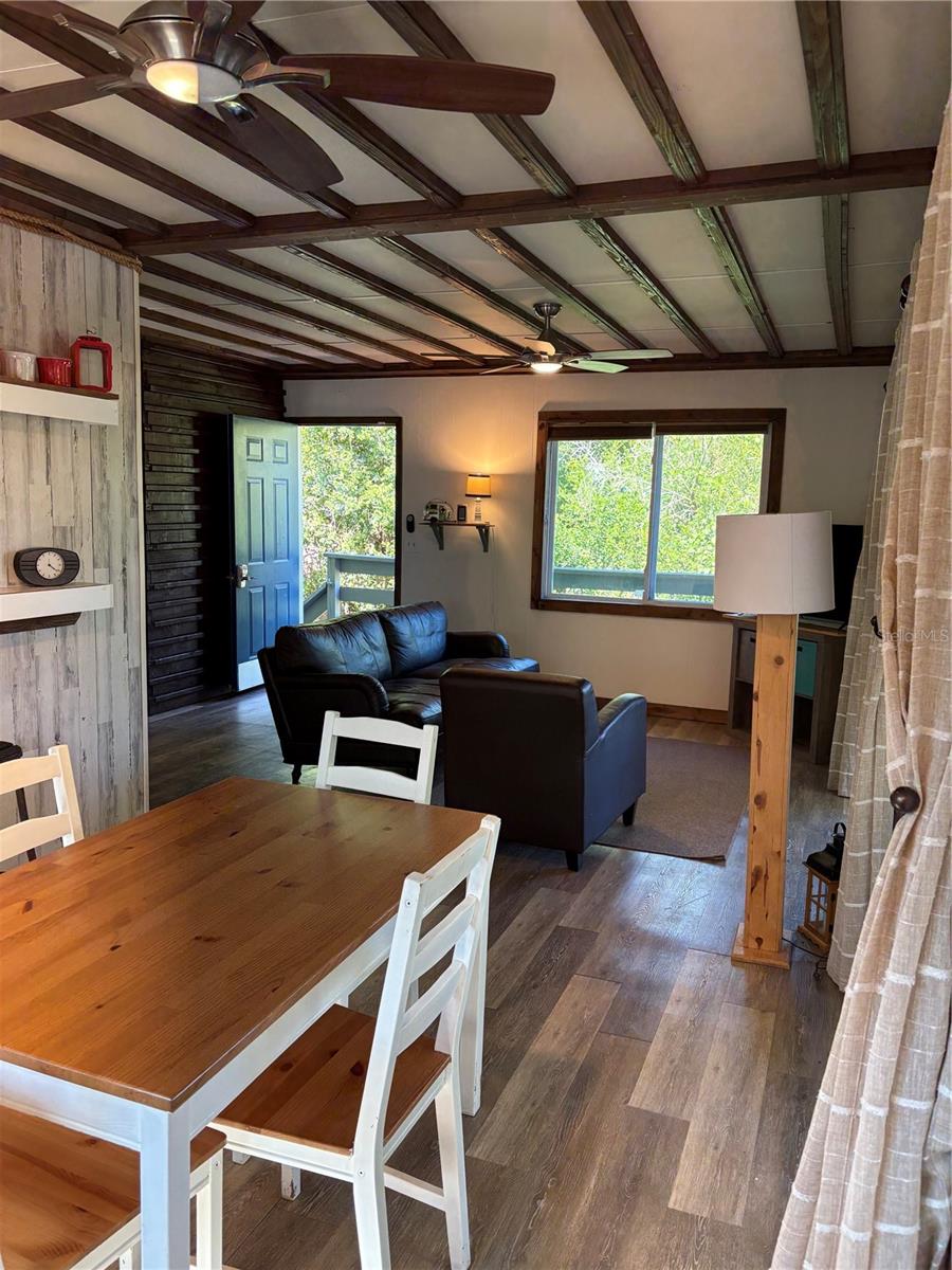 VERO LAKE ESTATES UNIT H-4 - Residential Lease