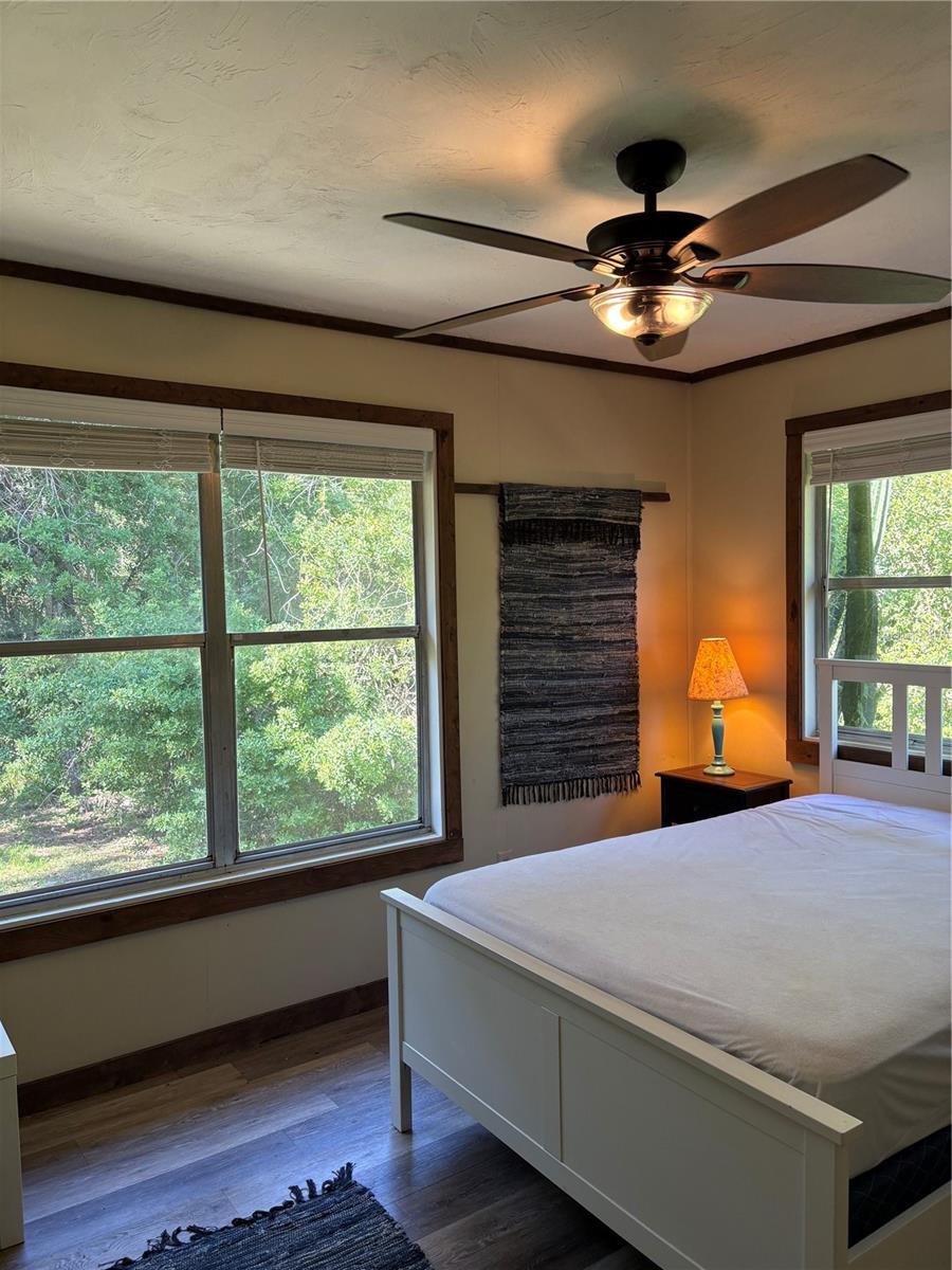 VERO LAKE ESTATES UNIT H-4 - Residential Lease