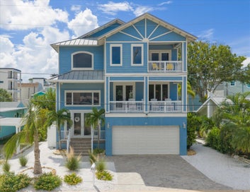 31 81ST AVENUE TREASURE ISLAND FL 33706