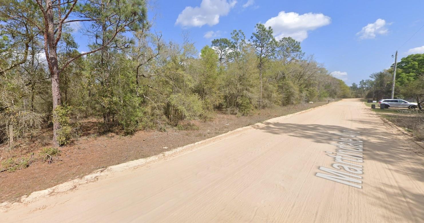INTERLACHEN LAKES ESTATES - Land