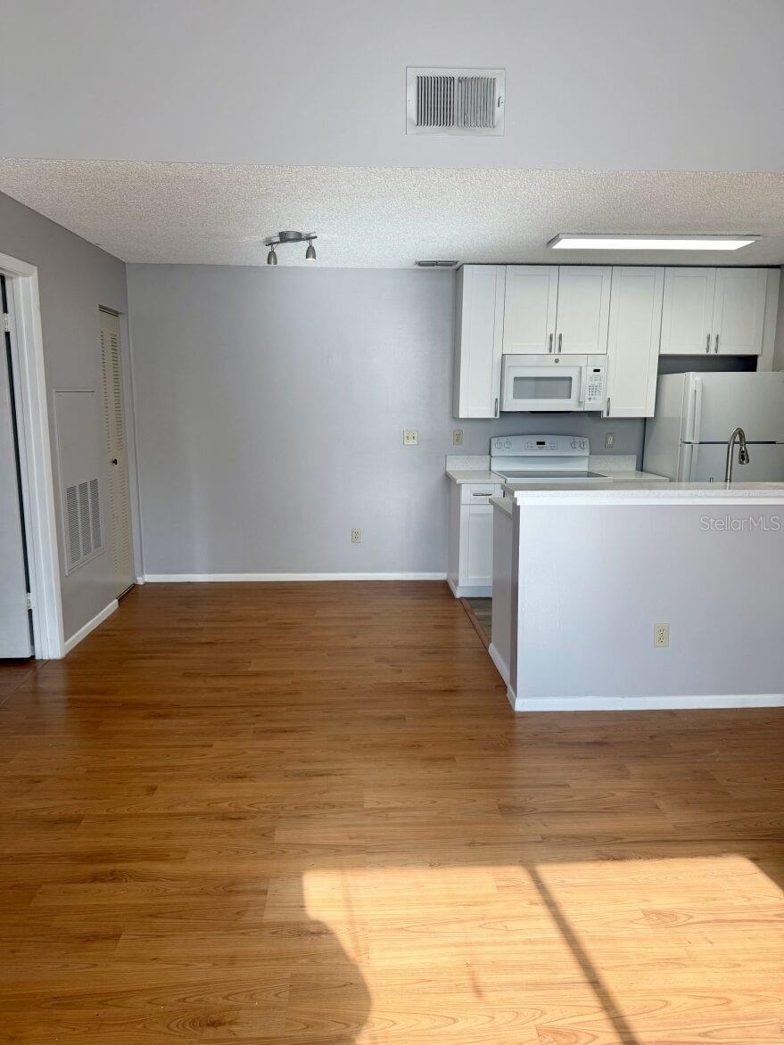 REGENCY PARK AT LAKE MARY A CONDO - Residential Lease