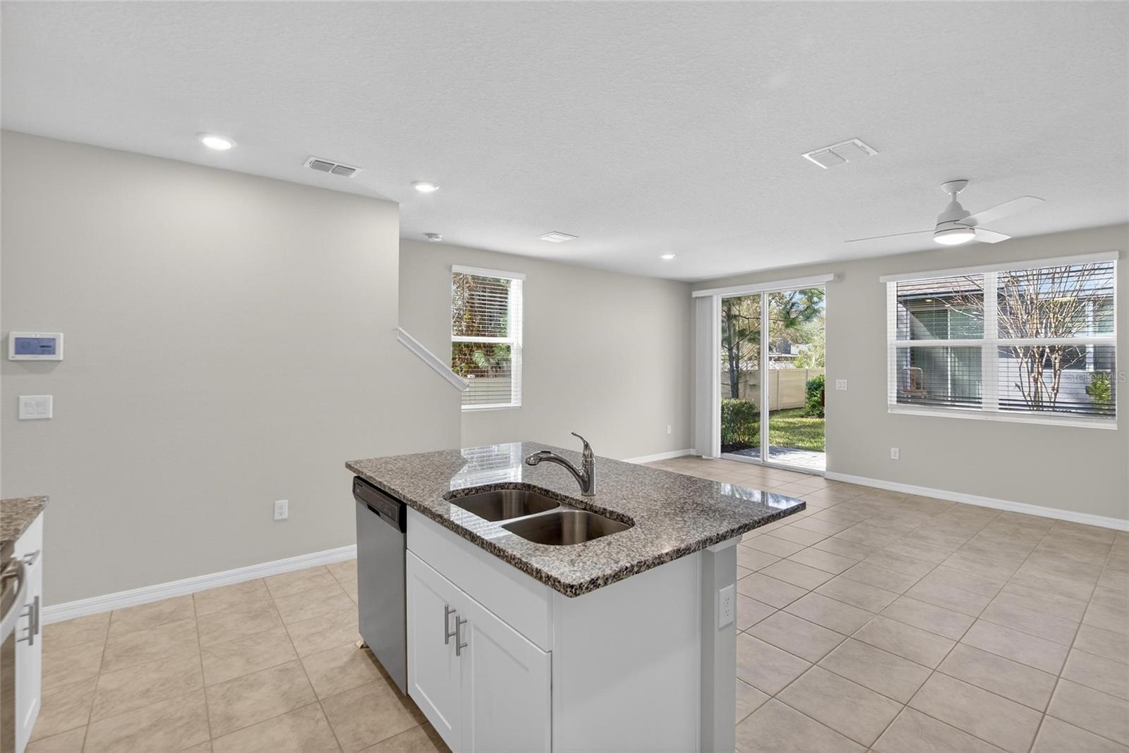 PRESTON OAKS TWNHMS - Residential