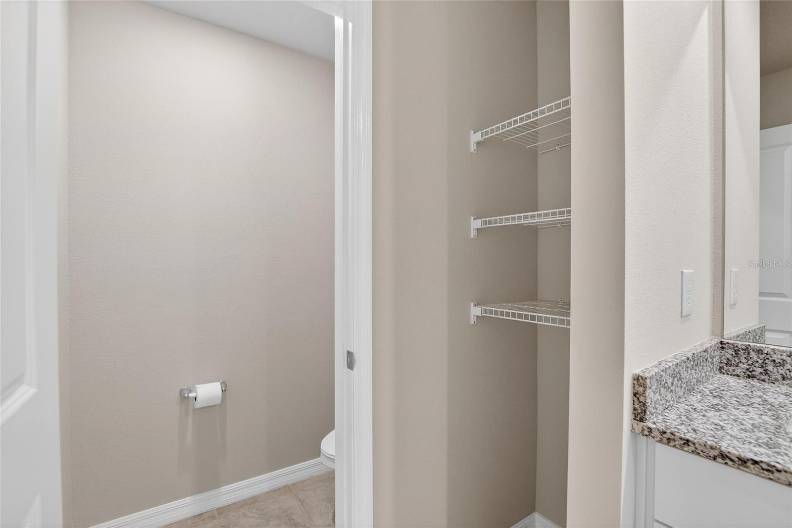 PRESTON OAKS TWNHMS - Residential