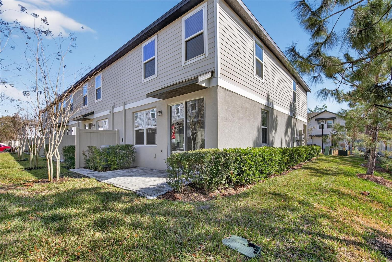 PRESTON OAKS TWNHMS - Residential