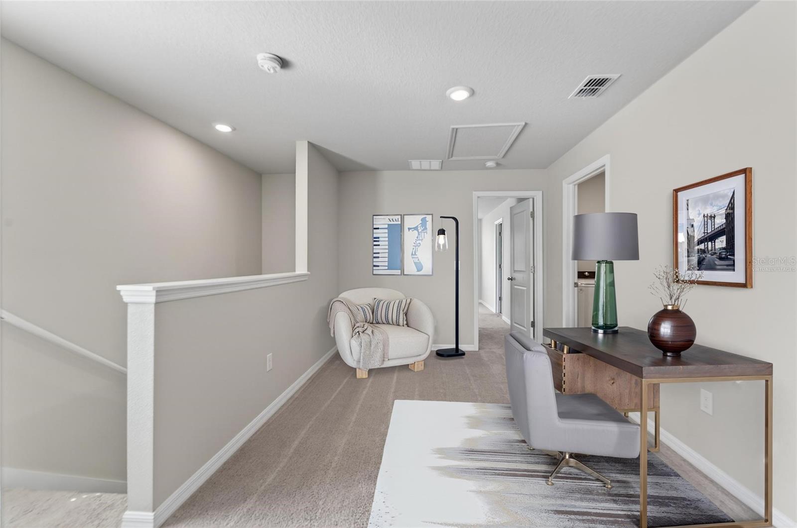 PRESTON OAKS TWNHMS - Residential