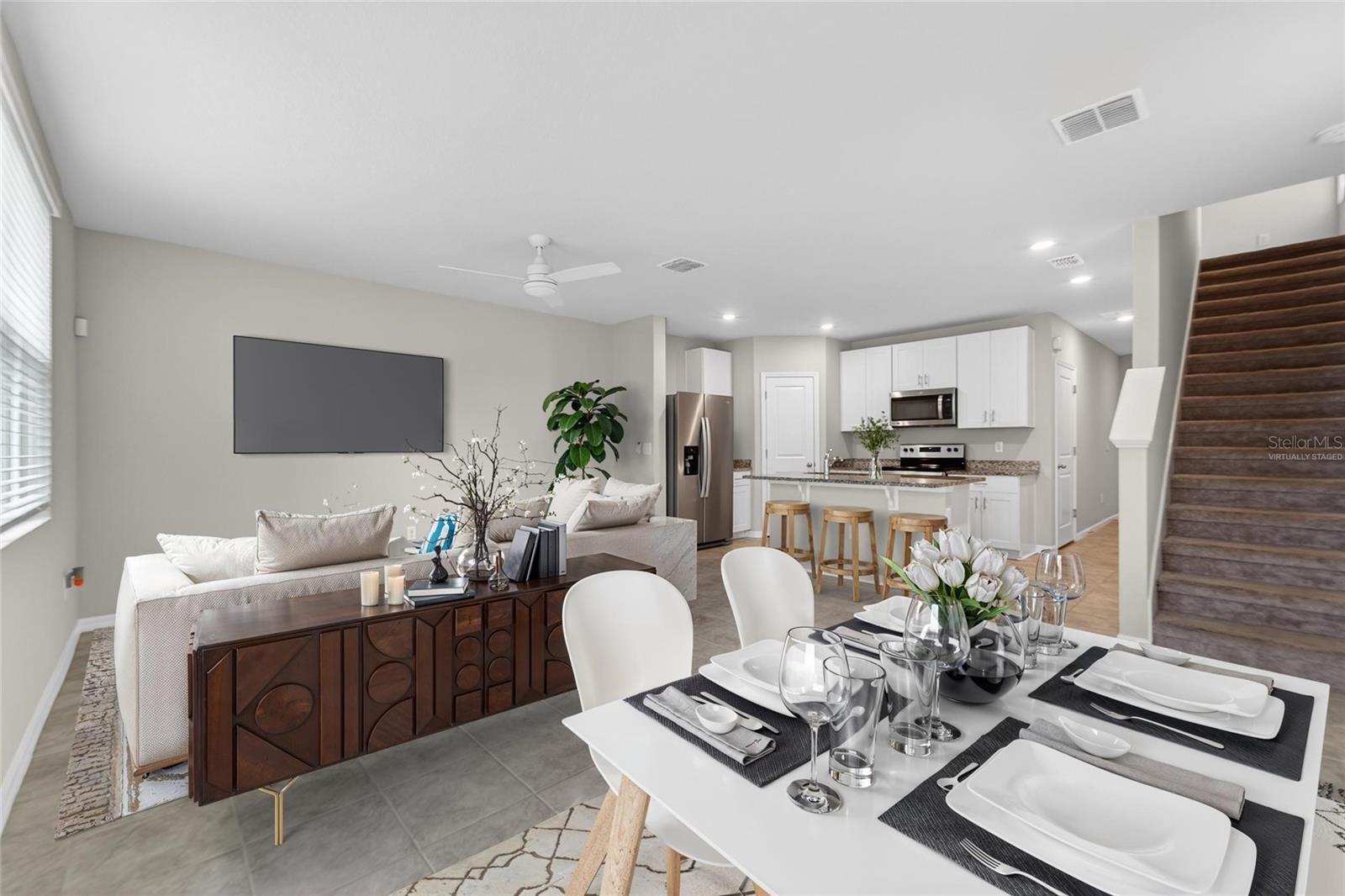 PRESTON OAKS TWNHMS - Residential