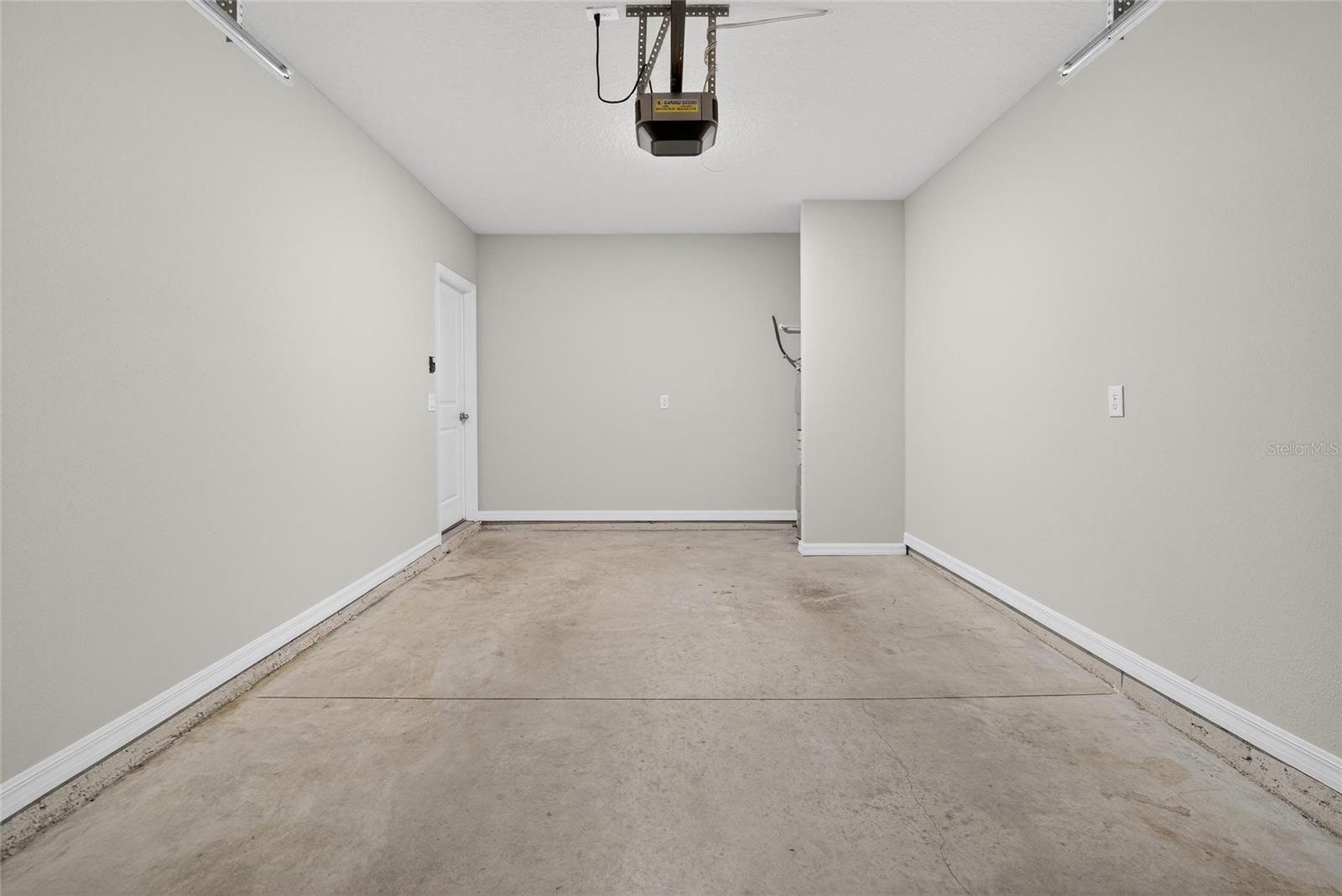 PRESTON OAKS TWNHMS - Residential