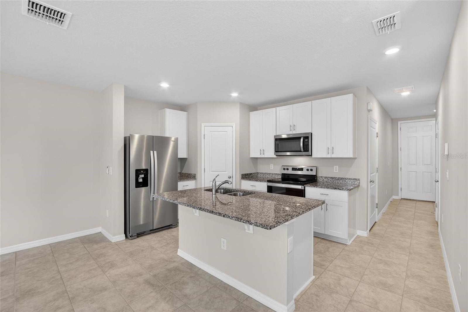 PRESTON OAKS TWNHMS - Residential