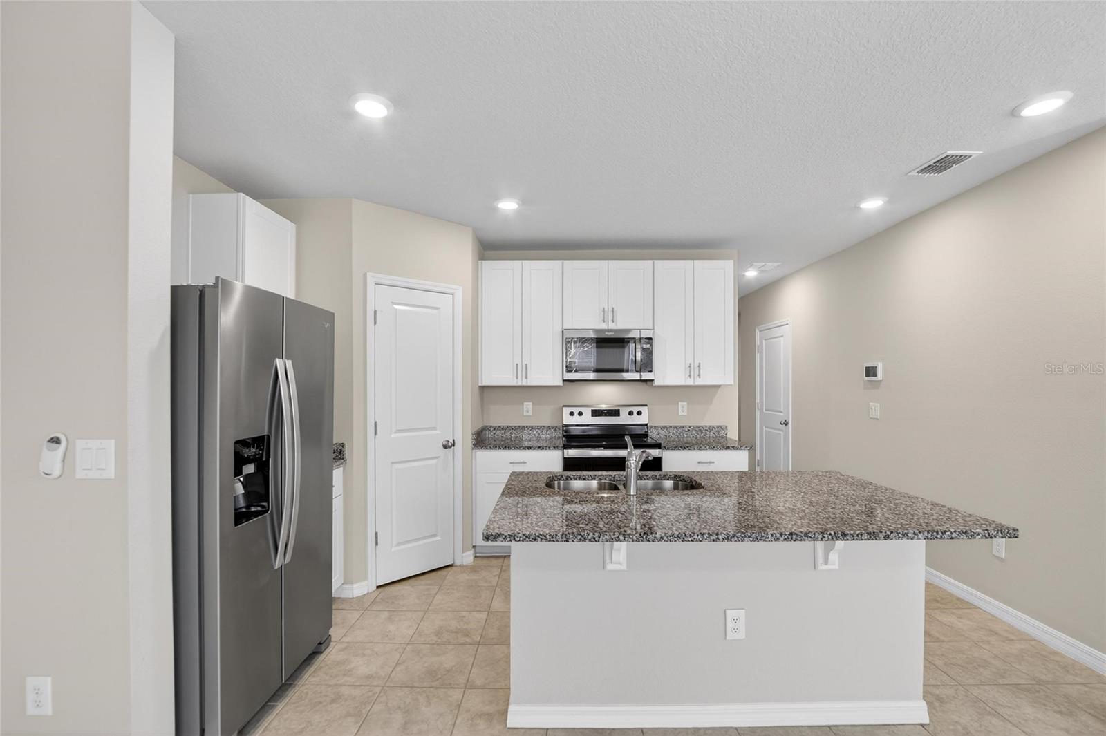 PRESTON OAKS TWNHMS - Residential