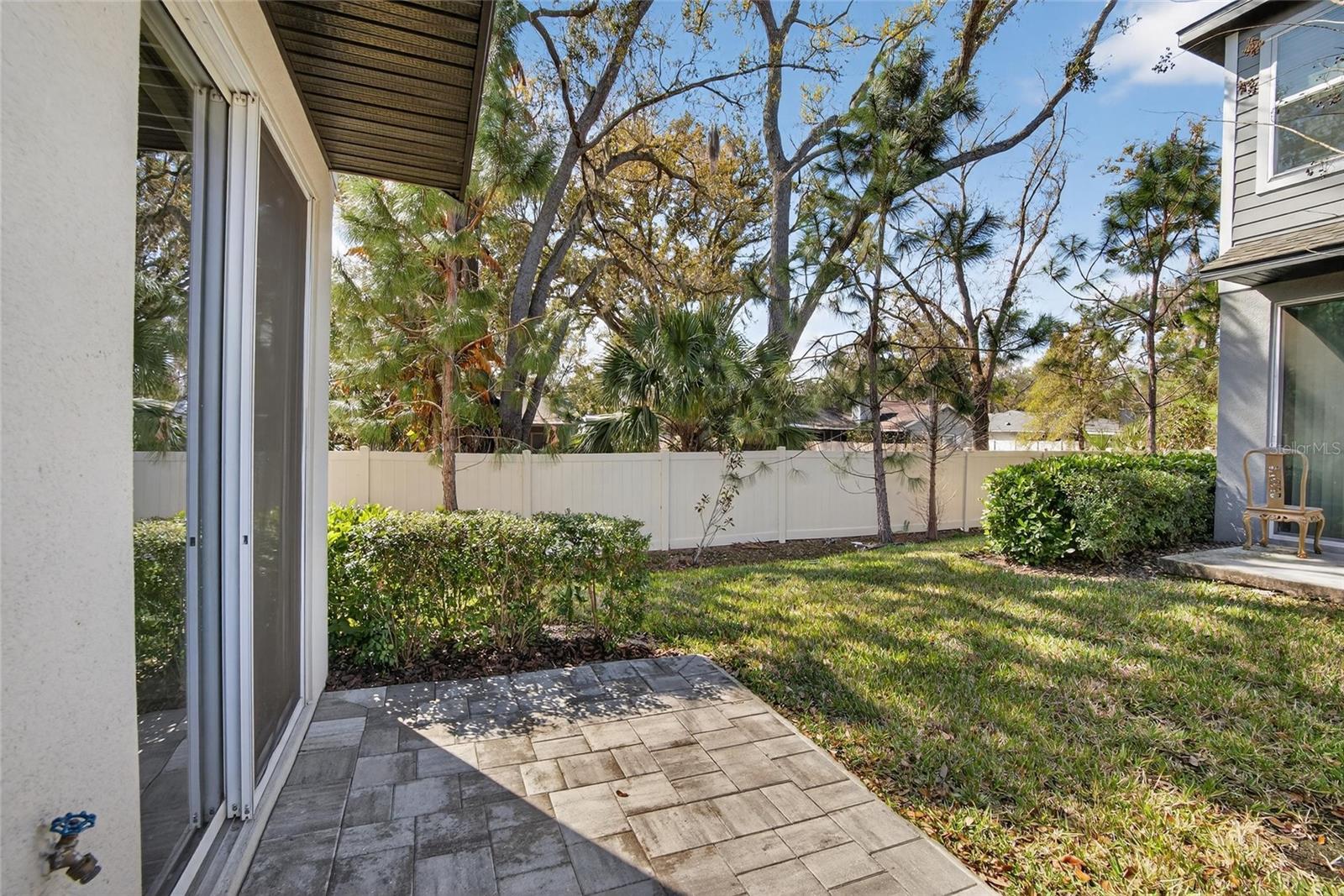 PRESTON OAKS TWNHMS - Residential