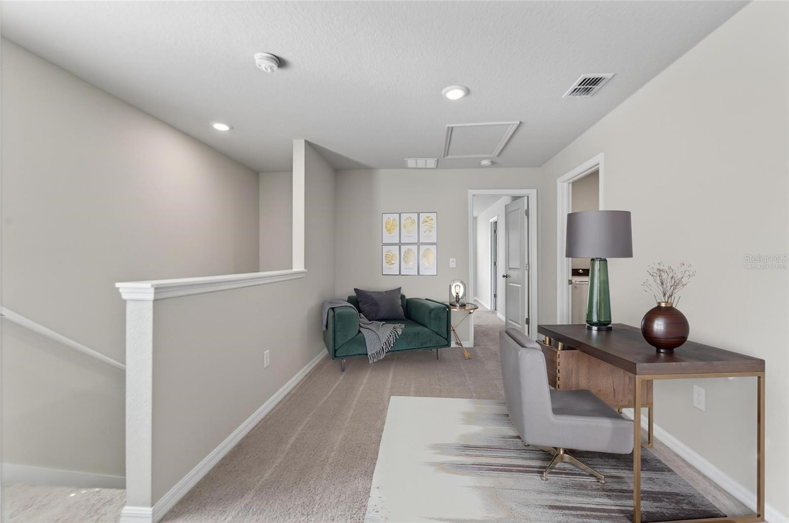 PRESTON OAKS TWNHMS - Residential