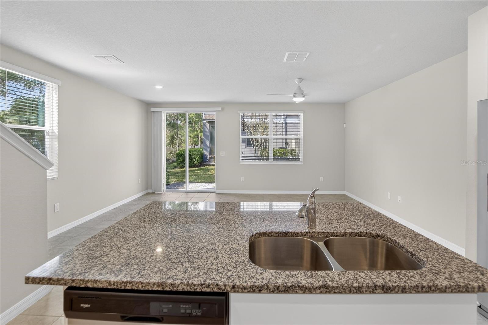 PRESTON OAKS TWNHMS - Residential