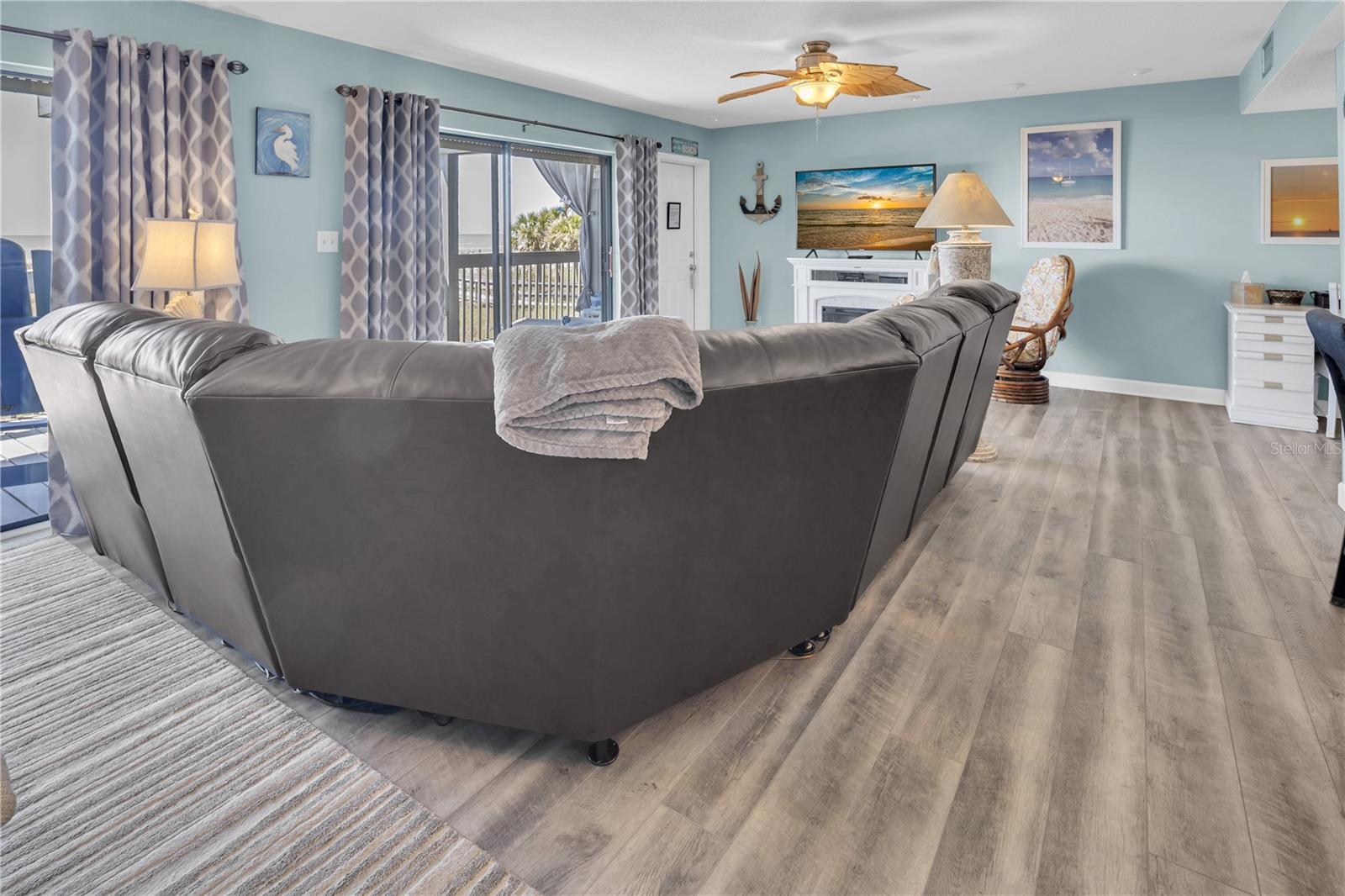 200 120TH AVENUE W 3A