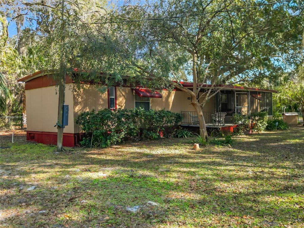 Photo of 3175 NE 162nd Street, Citra, FL 32113 (MLS # R4910606)