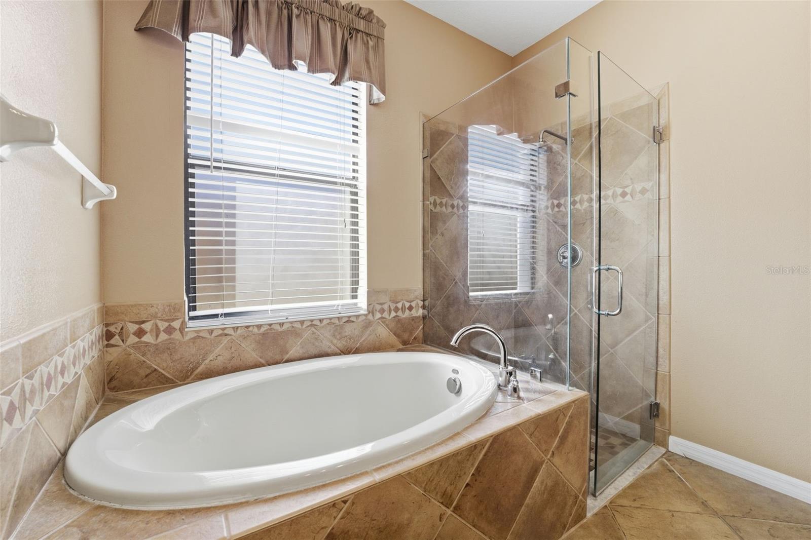 SPRING RIDGE - Residential