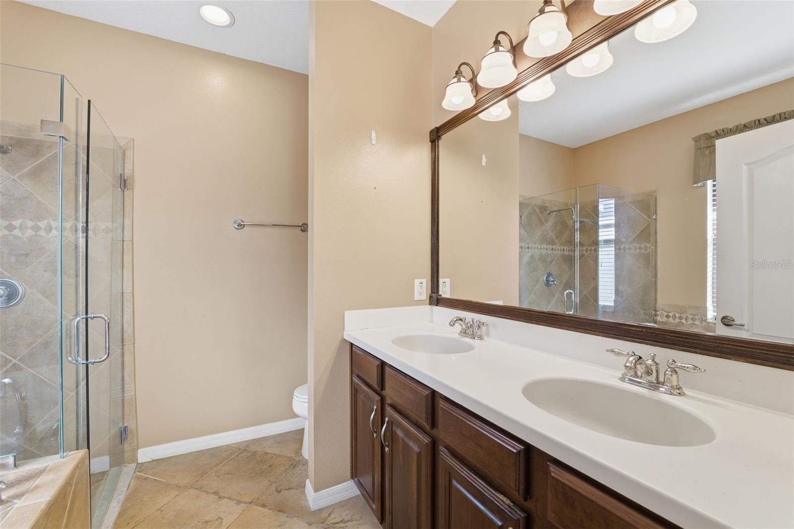 SPRING RIDGE - Residential