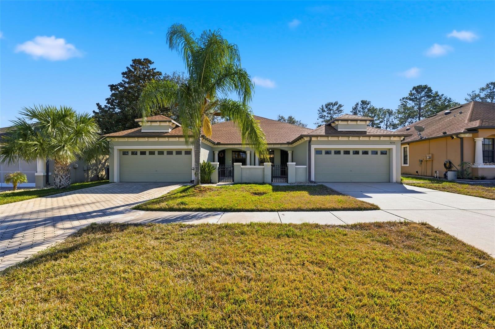 SPRING RIDGE - Residential