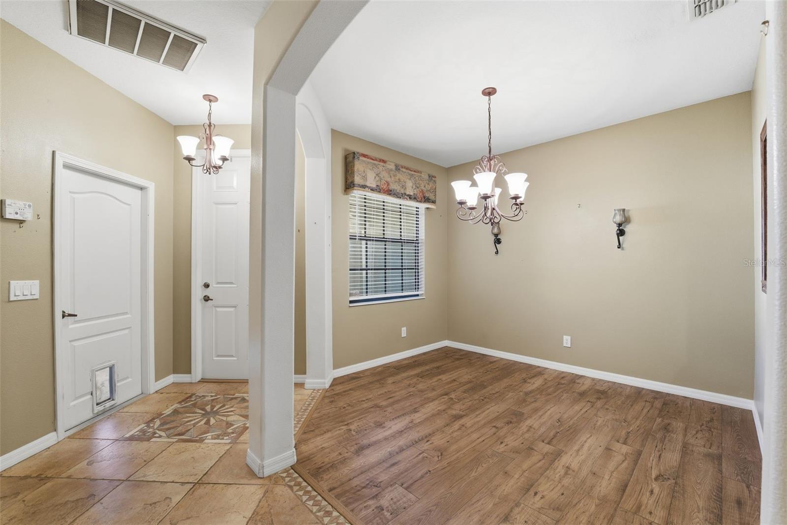 SPRING RIDGE - Residential