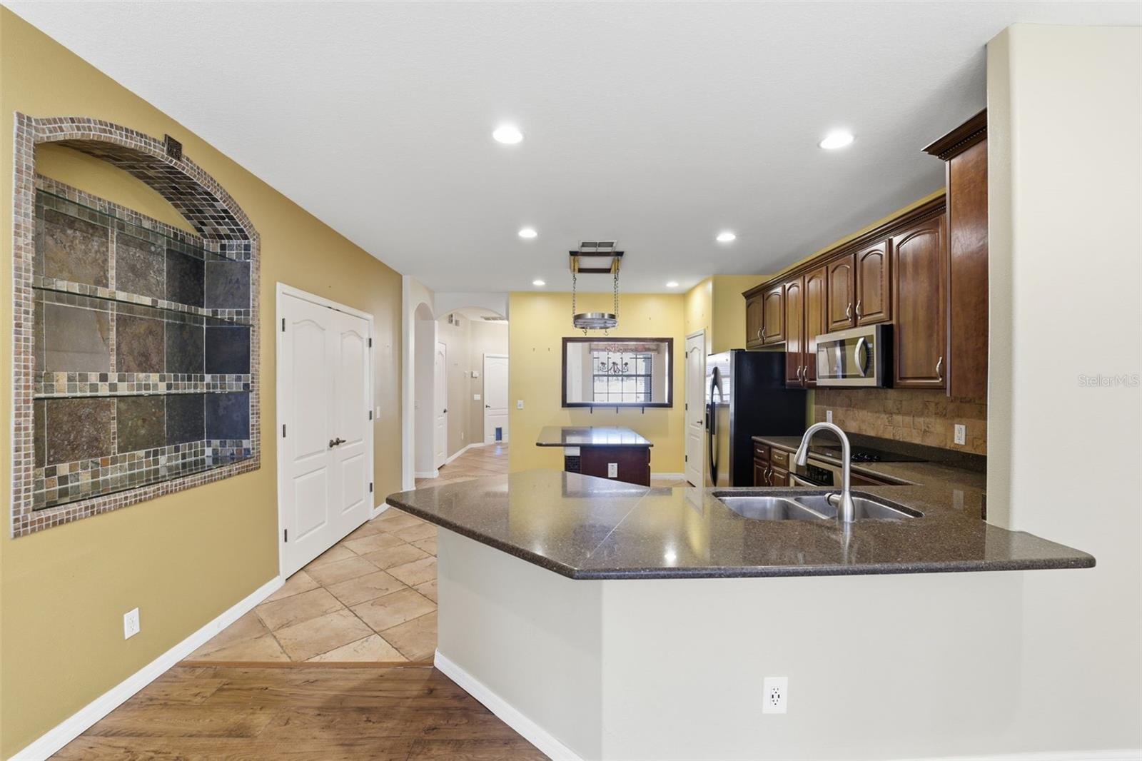 SPRING RIDGE - Residential