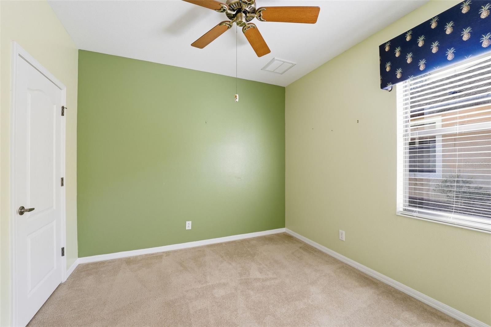 SPRING RIDGE - Residential