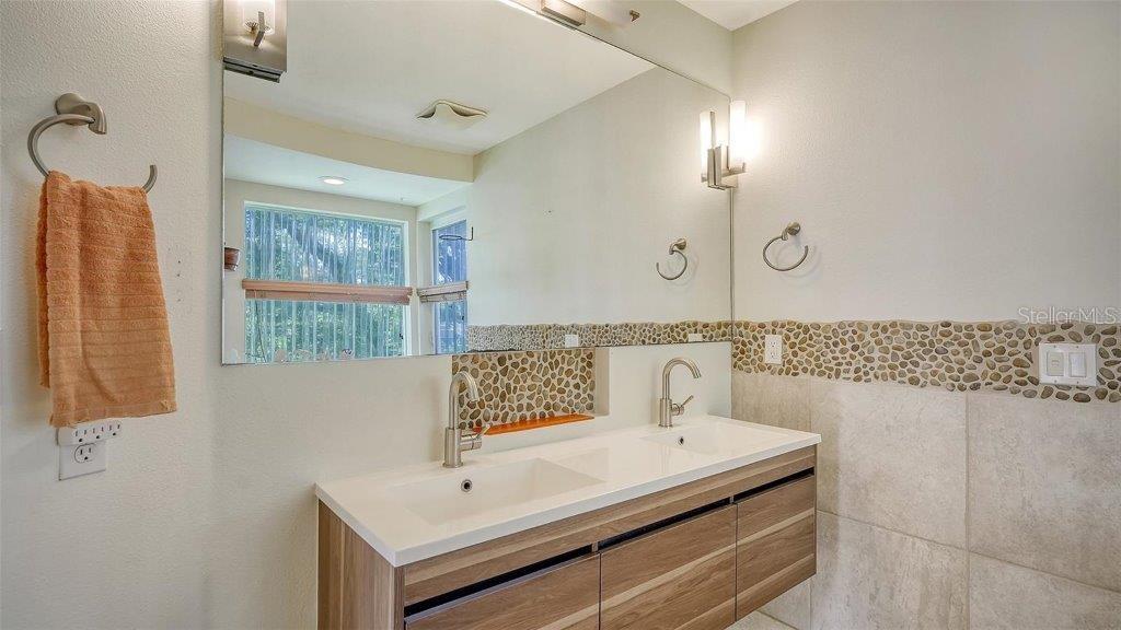 BAY HAVEN - Residential