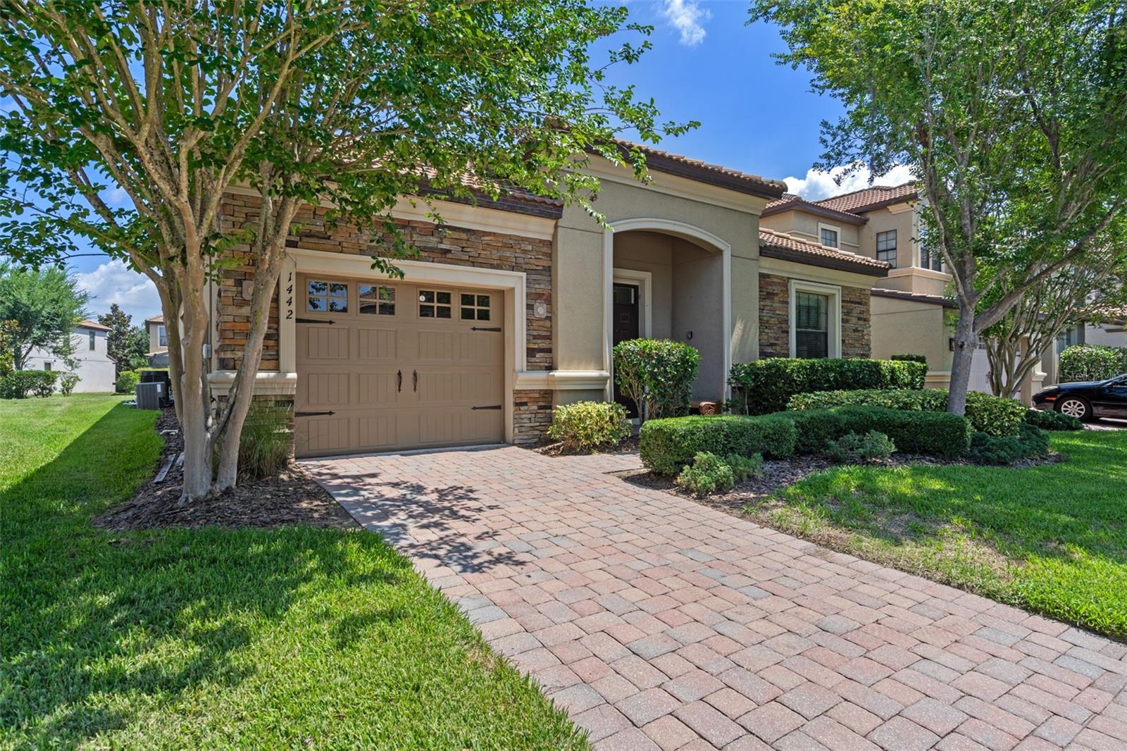 1442 MOON VALLEY DRIVE