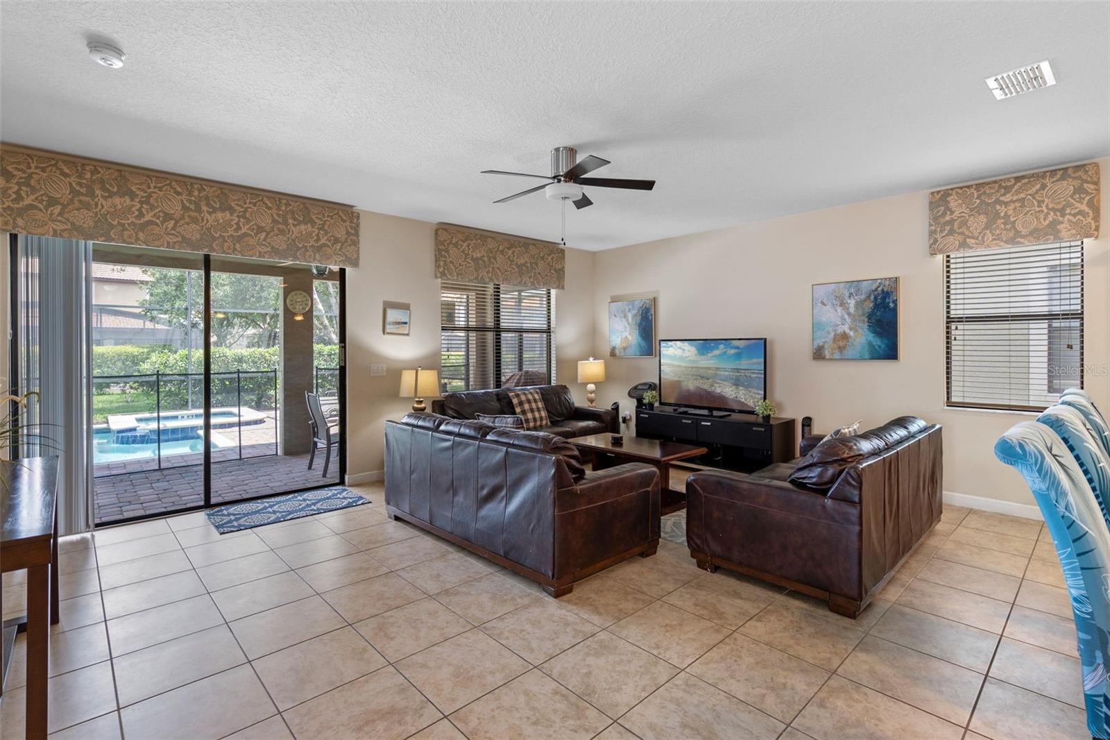 1442 MOON VALLEY DRIVE