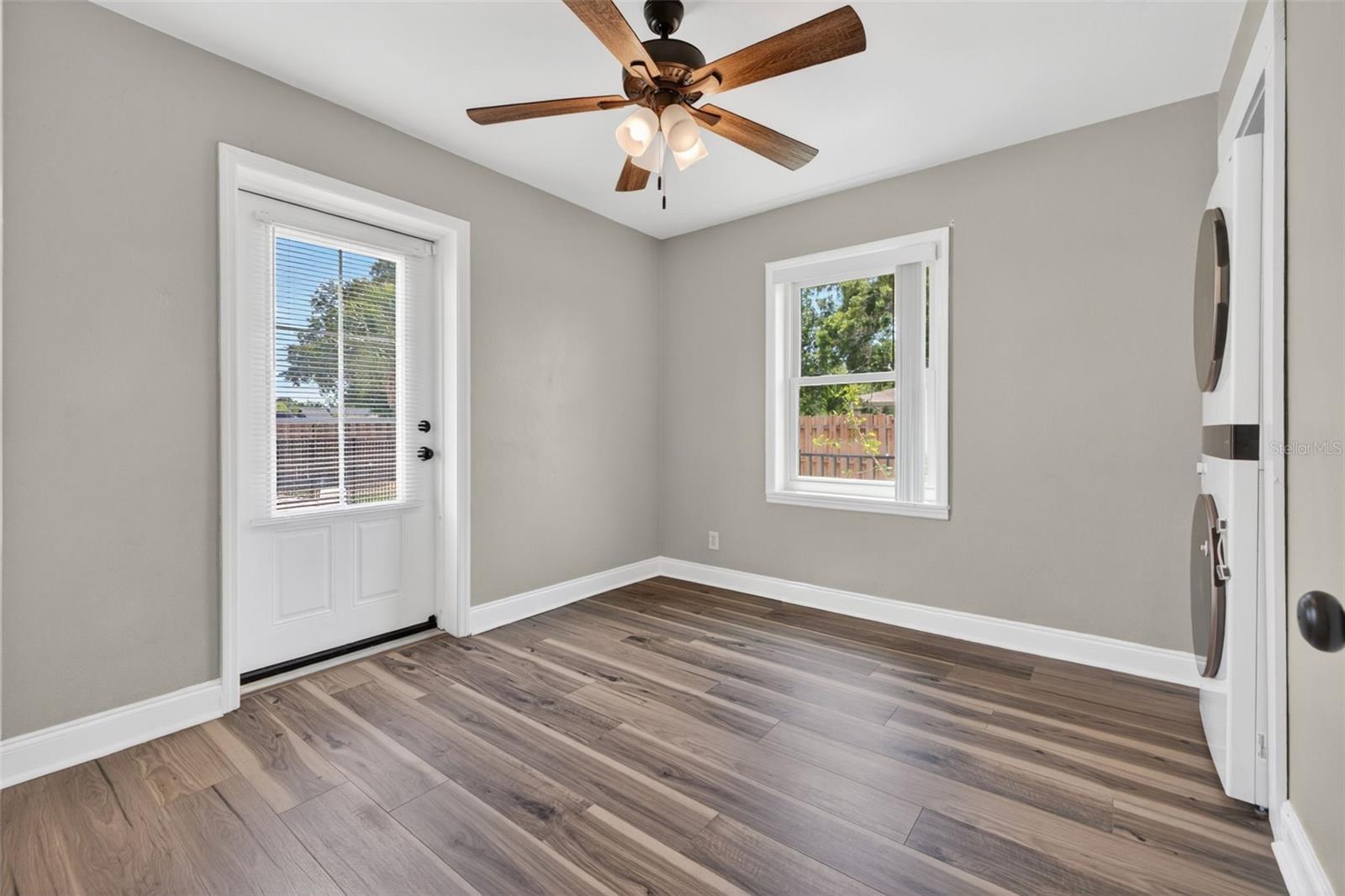 BEAUCLAIRE HIGHLANDS - Residential