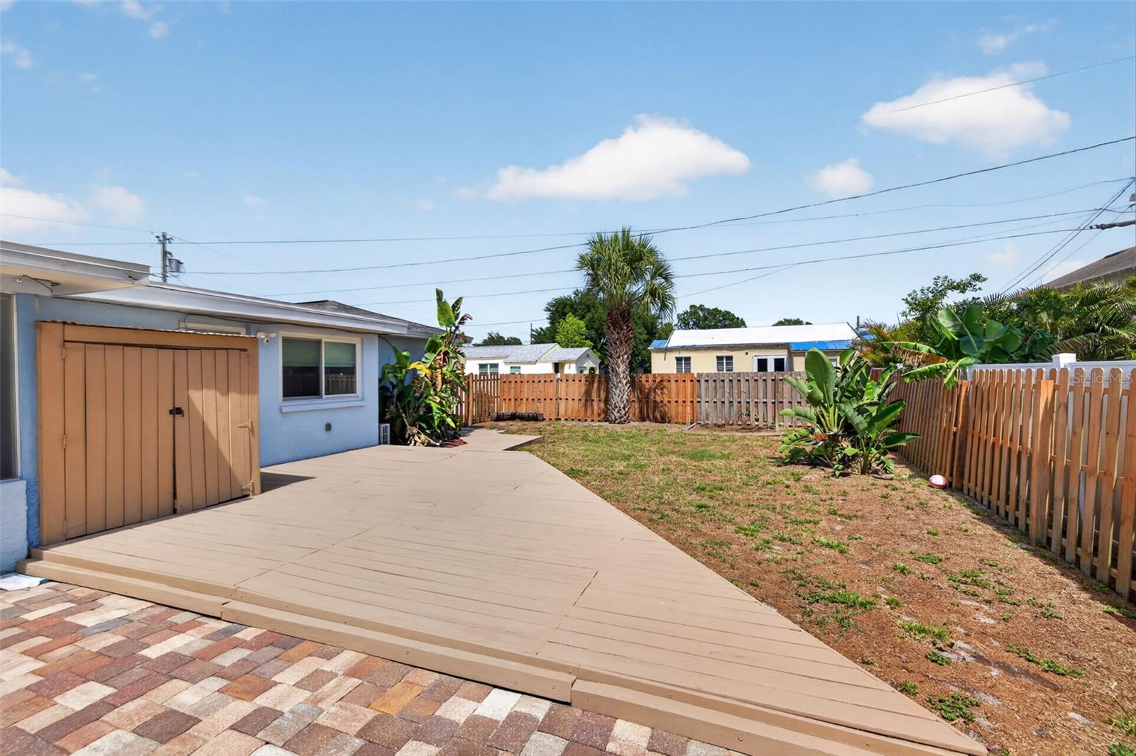 BEAUCLAIRE HIGHLANDS - Residential