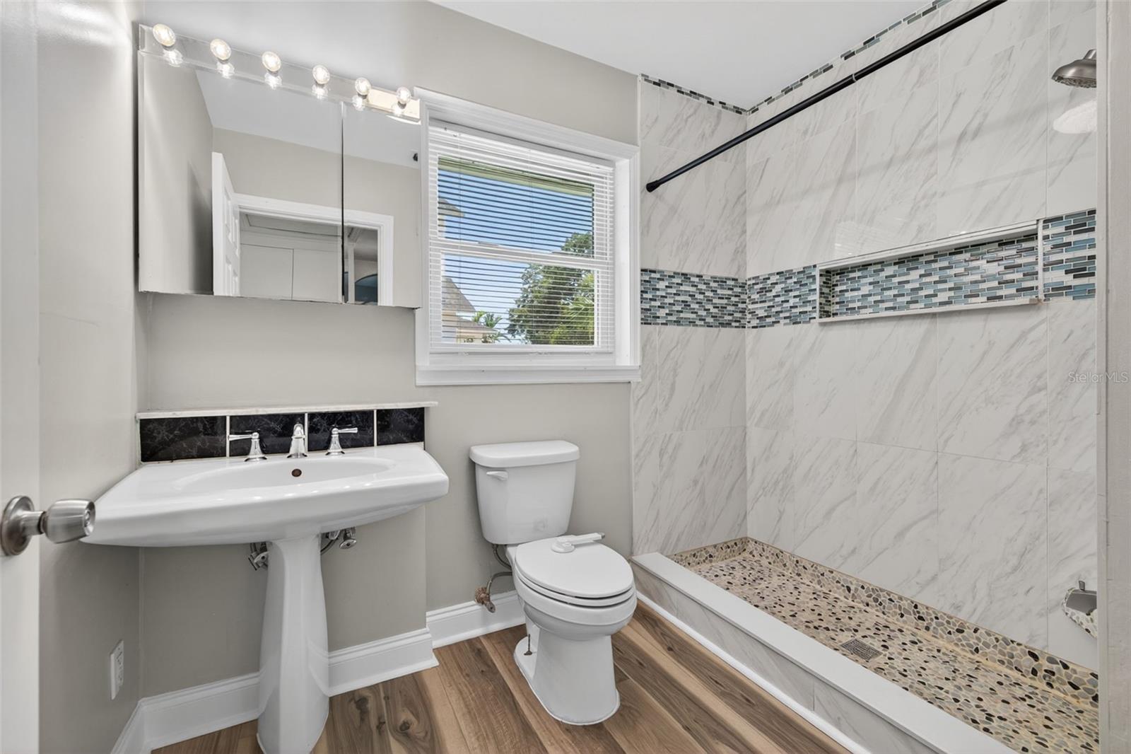 BEAUCLAIRE HIGHLANDS - Residential