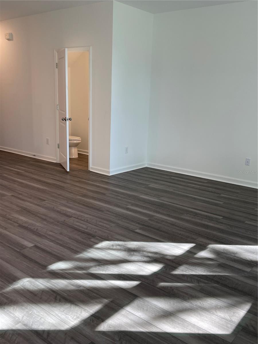 TYSON TOWNHOMES - Residential