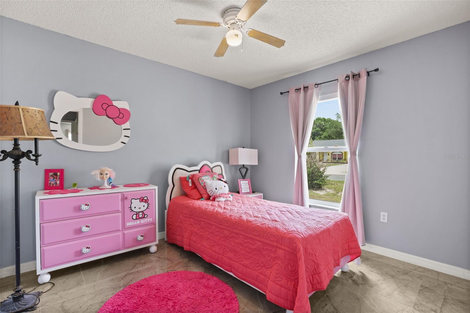 LAKE DAISY ESTATES - Residential
