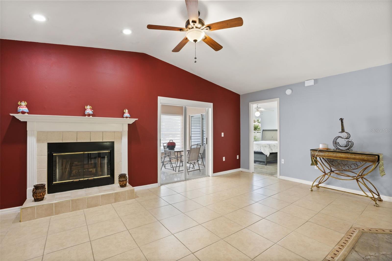 LAKE DAISY ESTATES - Residential