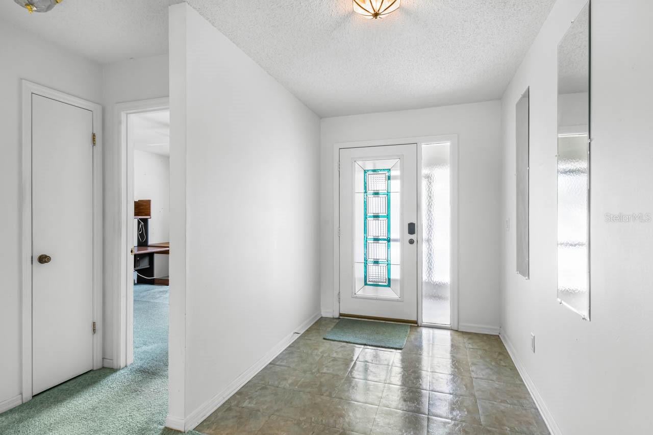 2209 HARTLEBURY WAY 402