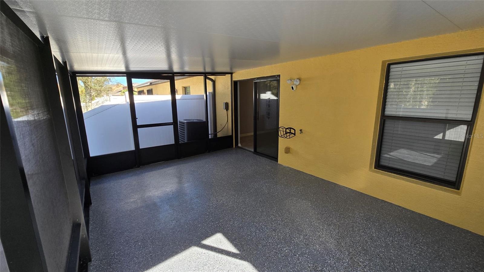 SONESTA WALK PH 02 I J O R-T & - Residential