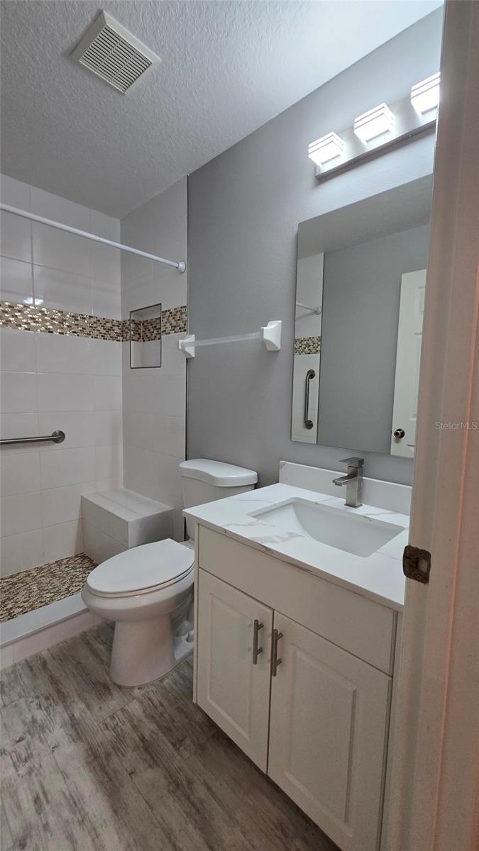 SONESTA WALK PH 02 I J O R-T & - Residential