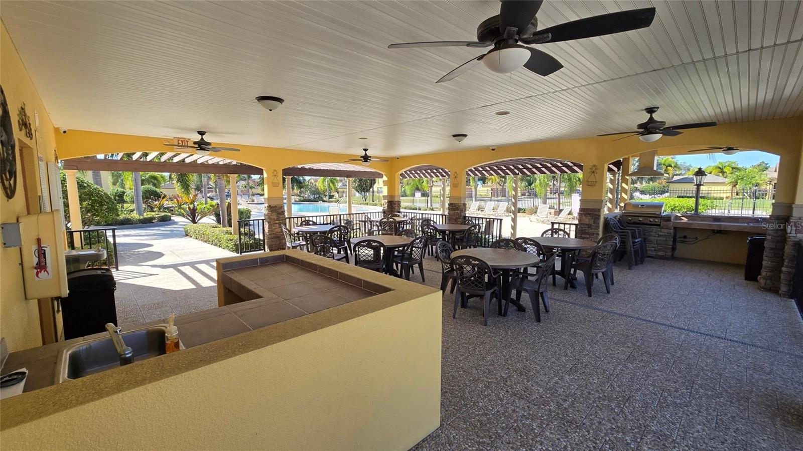 SONESTA WALK PH 02 I J O R-T & - Residential