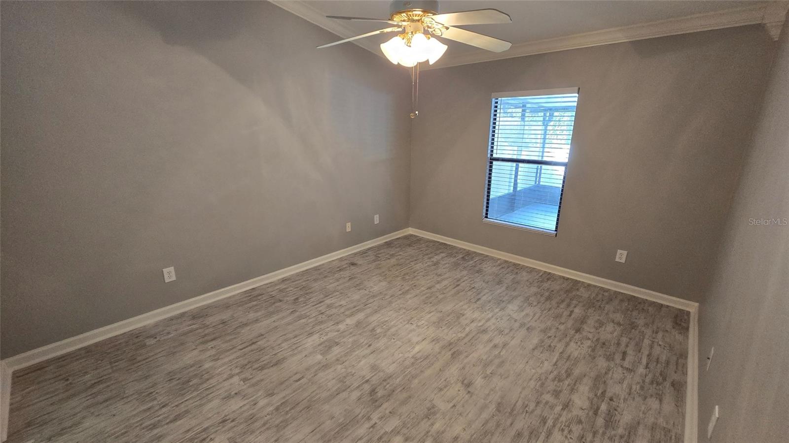 SONESTA WALK PH 02 I J O R-T & - Residential