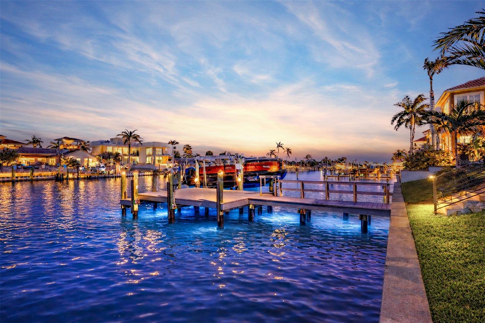 DOLPHIN CAY-PHASE 1 - Residential