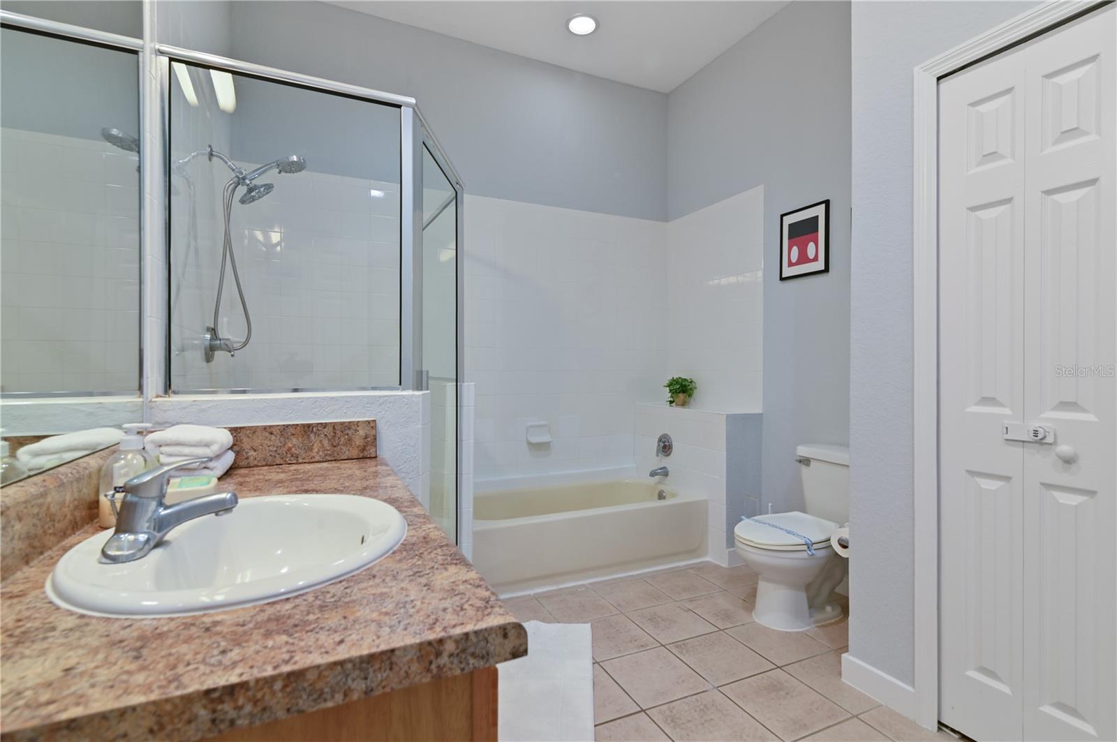 CARIBE COVE CONDO PH 4 - Residential